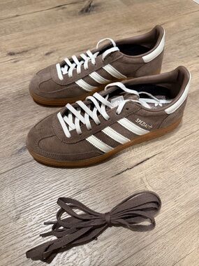 Women’s Adidas Handball Spezial Brown Sneakers
